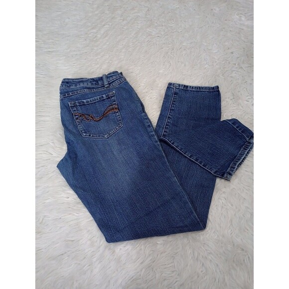Rue21 Jeans Women's 9/10 Regular Mid Rise Straight Leg Blue Denim - Picture 1 of 10